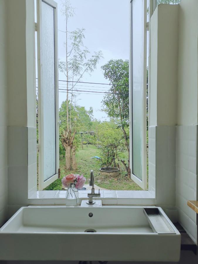 Baangaimuan Bed & Breakfast Lamphun Luaran gambar