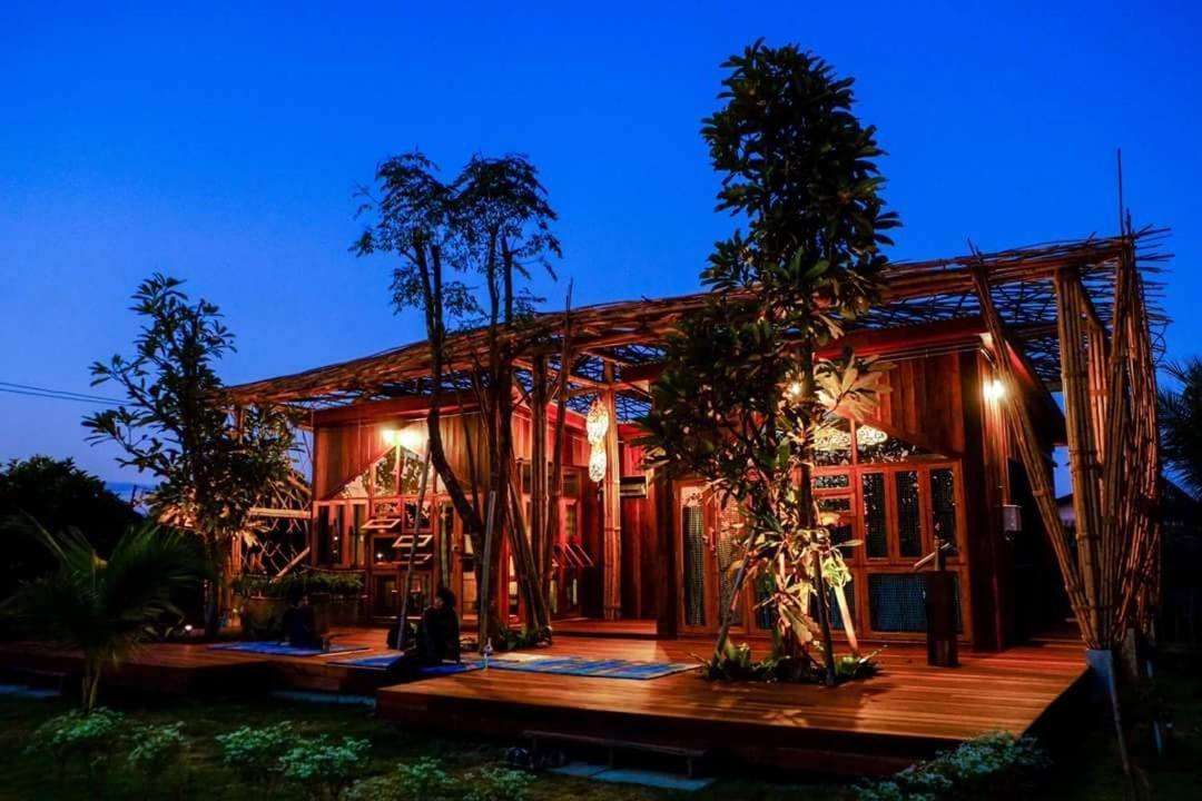 Baangaimuan Bed & Breakfast Lamphun Luaran gambar
